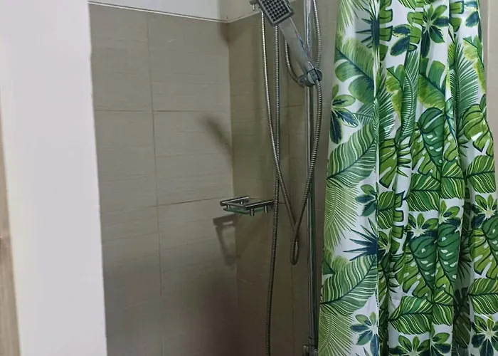Lamierda Heights 3 * Manila
